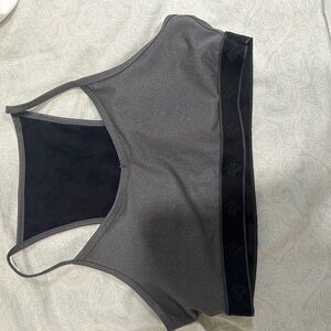 Women's Rabbit Strappy Pocket Gray Sports Bra